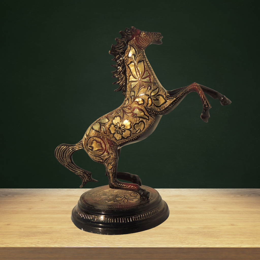 Brass Showpiece Horse Statue