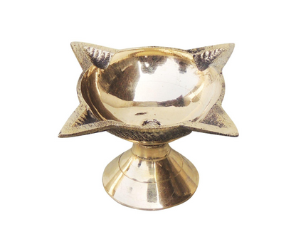 Brass Table Oil Lamp Deepak 4 Wicks