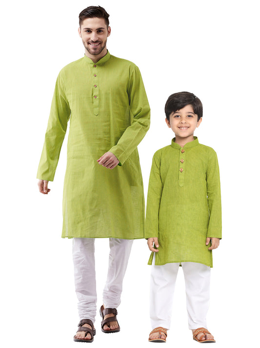 Vastramay Pure Handloom Cotton Green and White Baap Beta Kurta Pyjama set