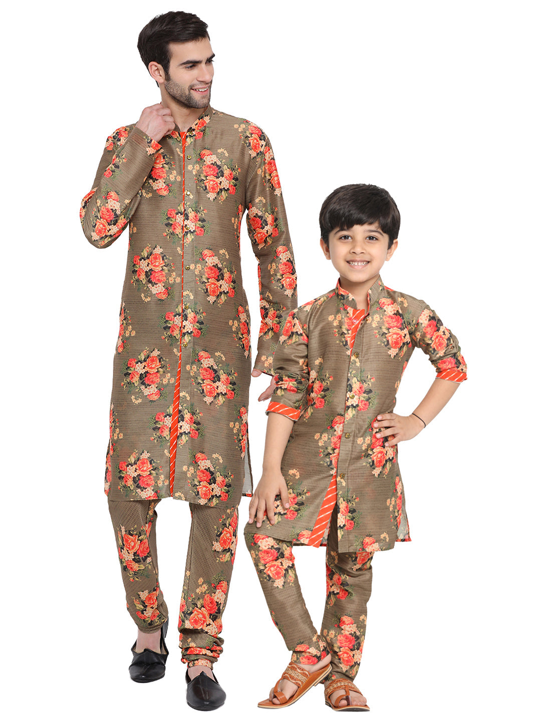 Vastramay Multicolor-Base-Green Cotton Blend Baap Beta Kurta Pyjama set