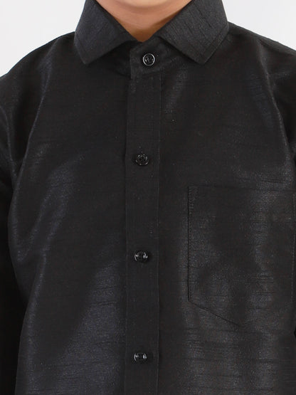 Vastramay Men's And Boys Black Solid Silk Blend Full Sleeve Ethnic Shirt