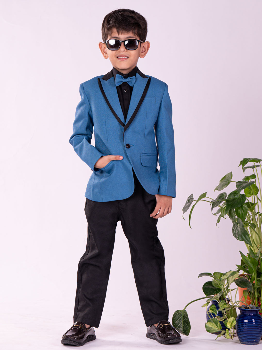 Vastramay Boy's Black And Turquoise Shirt Blazer And Pant