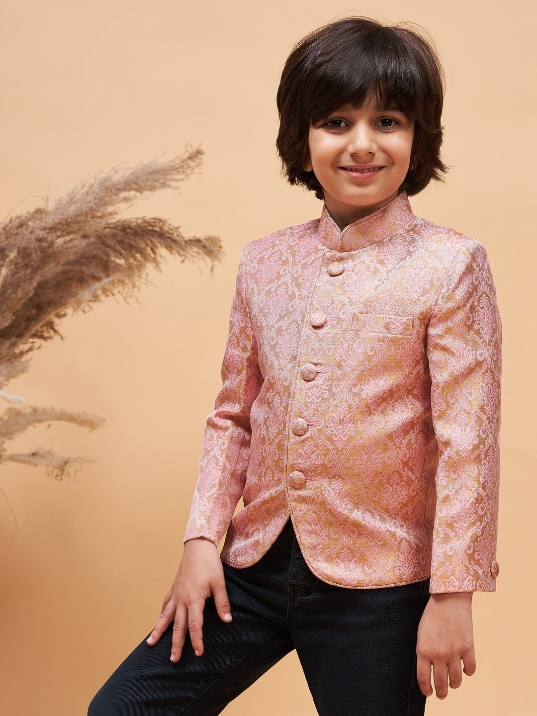 Vastramay boys pink silk blend woven jodhpuri