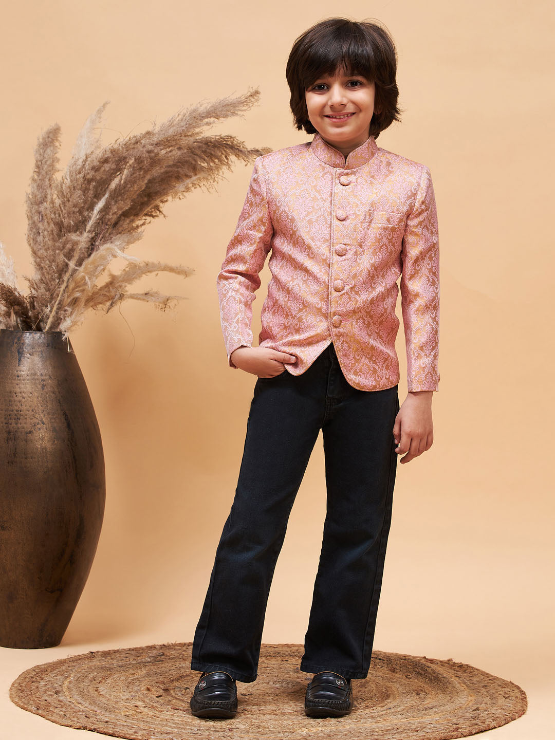 Vastramay boys pink silk blend woven jodhpuri