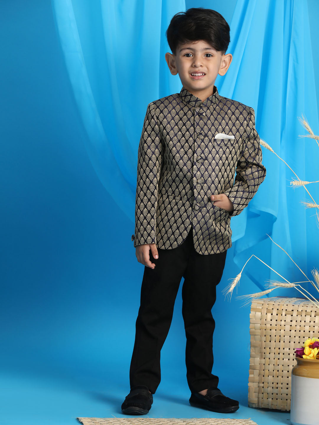 Vastramay boys navy blue color woven silk blend jodhpuri