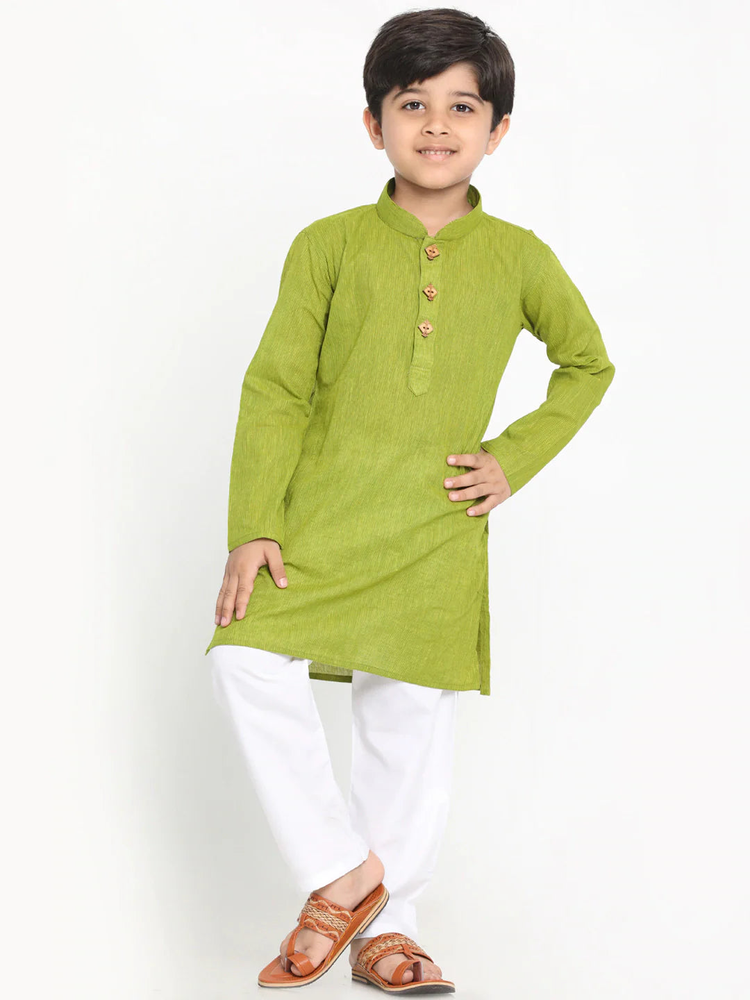 Vastramay Boy's Green & White Striped Kurta With Solid Pyjama Set