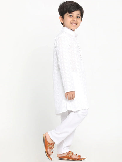 Vastramay Boys White Embroidered Kurta with Pyjama Set