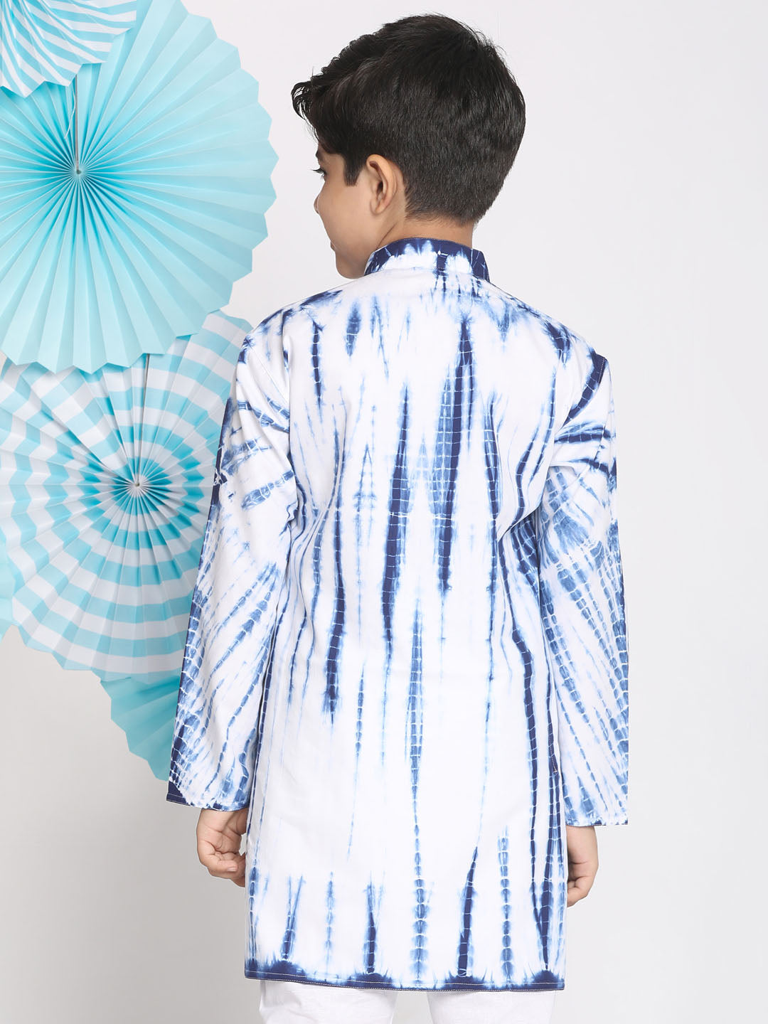 Vastramay boys blue and white tie dye kurta