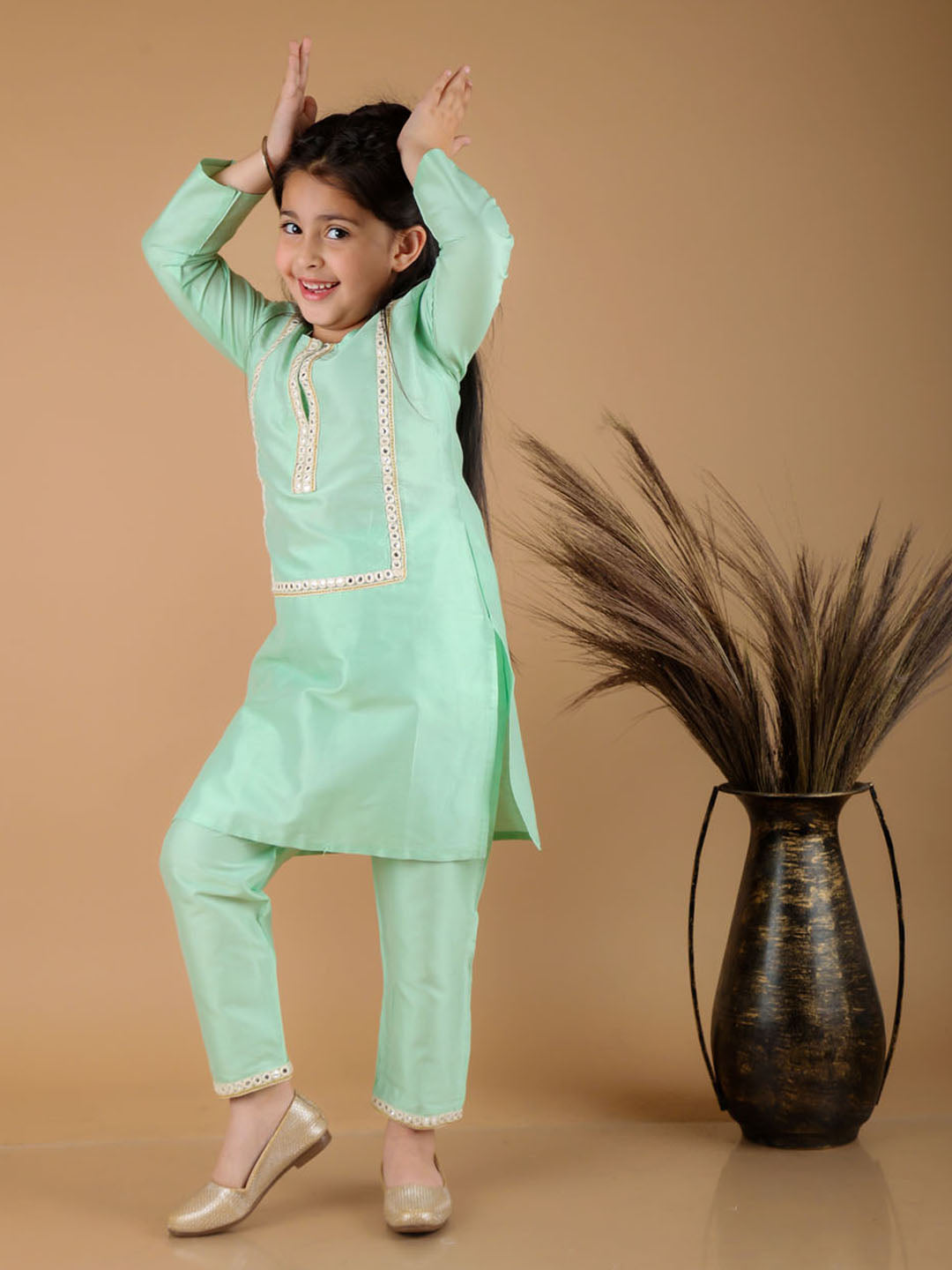 Vastramay Girls' Mint Green Viscose Kurta Pant Set