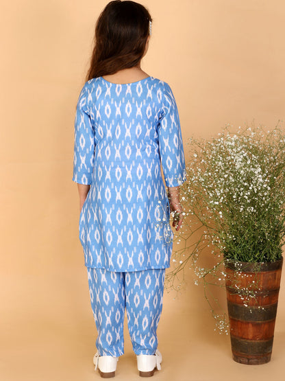 Vastramay Aqua Blue Traditional Ikkat Print Siblings Set