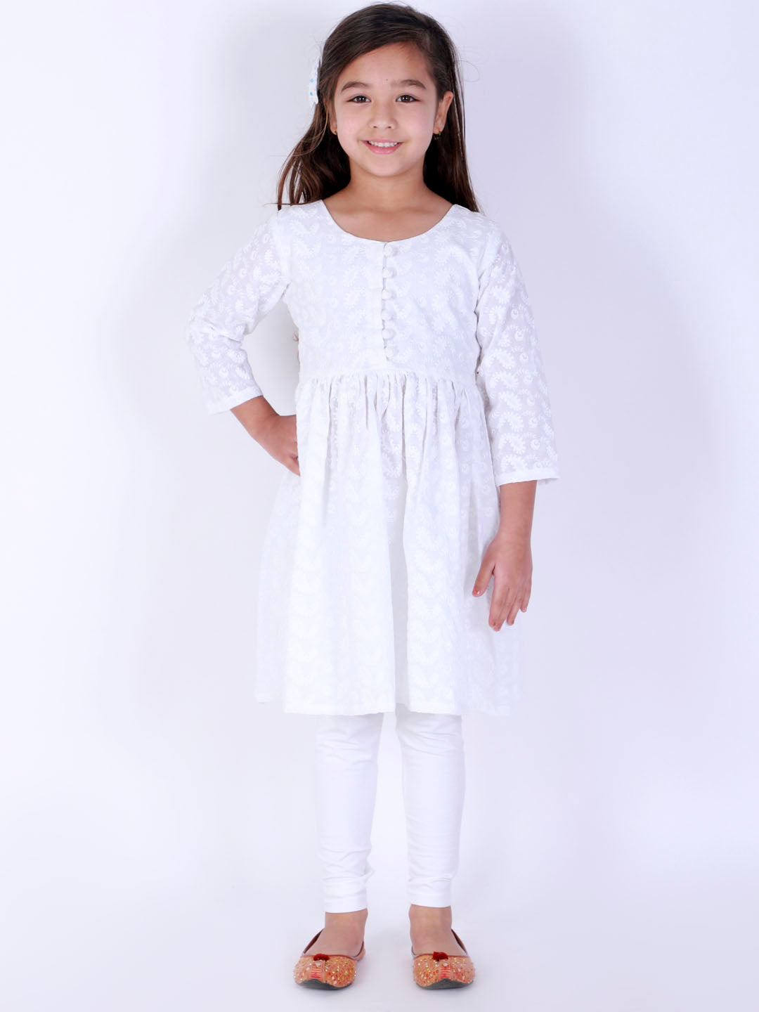 Vastramay Girl's White Pure Cotton Chikankari Kurta With Leggings