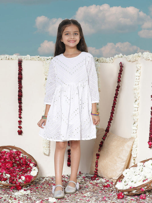 VASTRAMAY Girl's White Mirror Kurta