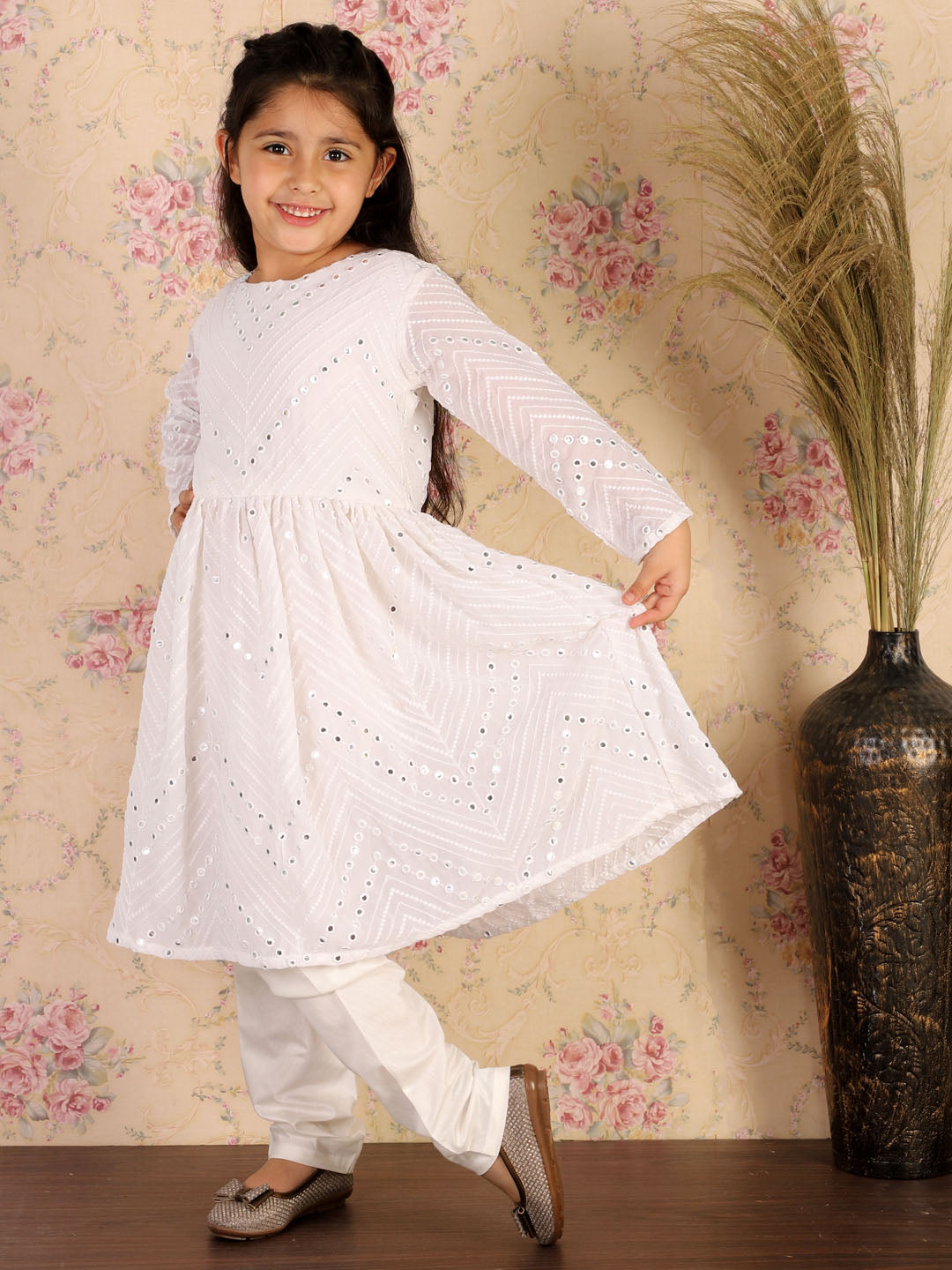 VASTRAMAY White Mirror Kurta Pyjama Siblings Set