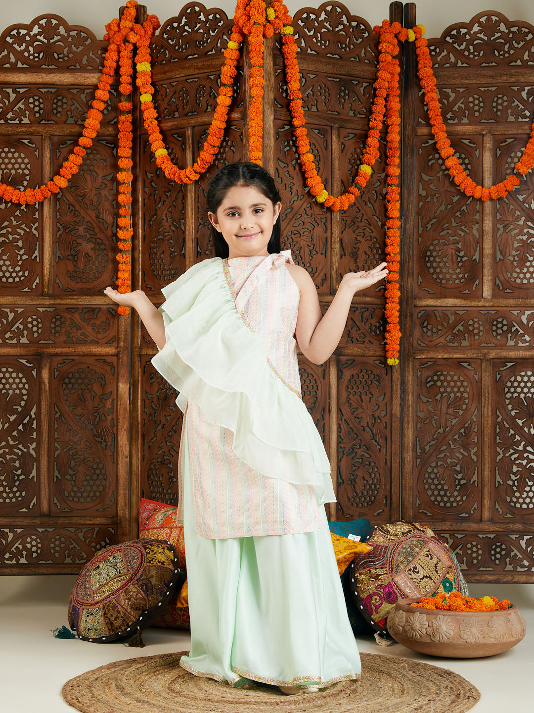 VASTRAMAY Girls Multicolor kurta and Palazzo Pant Dupatta Set