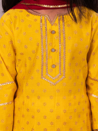 VASTRAMAY Girls Yellow Kurta Salwar and Dupatta Set