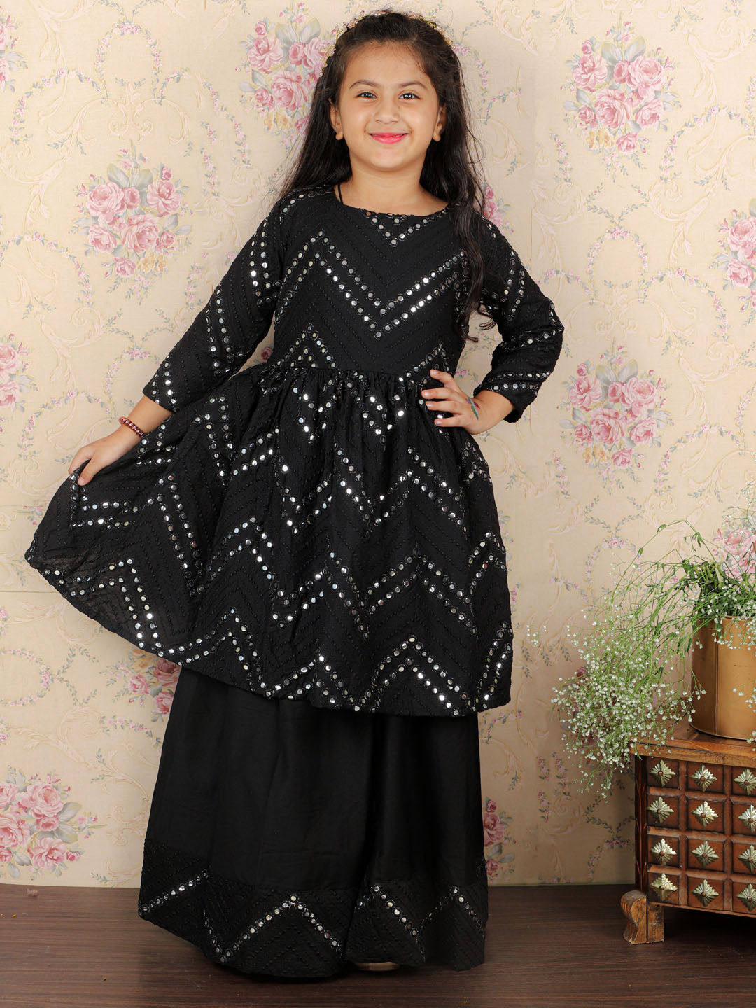 Viscose Black Mirror Traditional Sibling Set