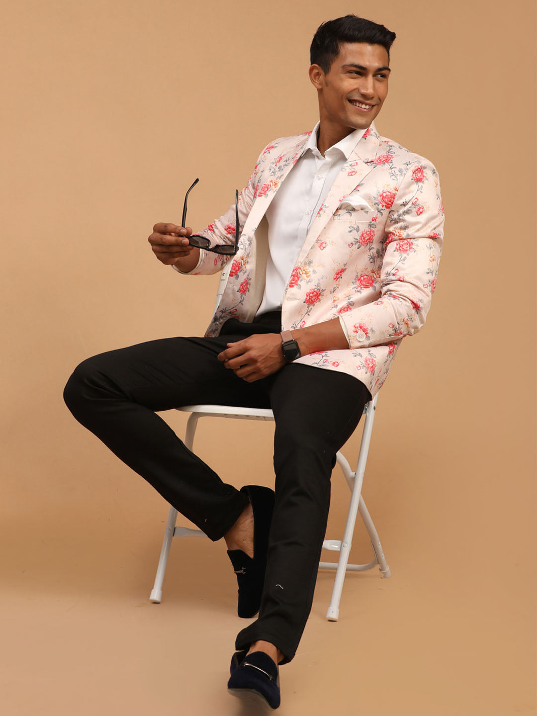 Vastramay Men's Peach Floral Printed Blazer