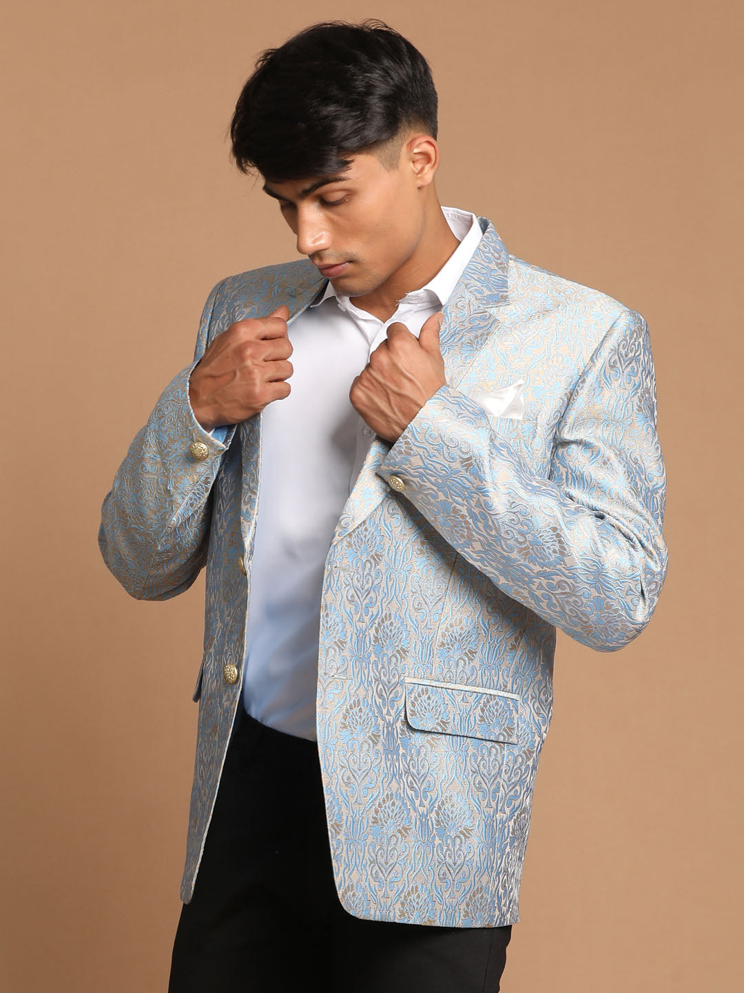 Vastramay Men's Gray Woven Blazer