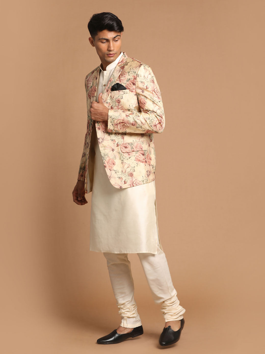 Vastramay Men's Beige Floral Print Blazer And Cream Solid Kurta With Pajama Set