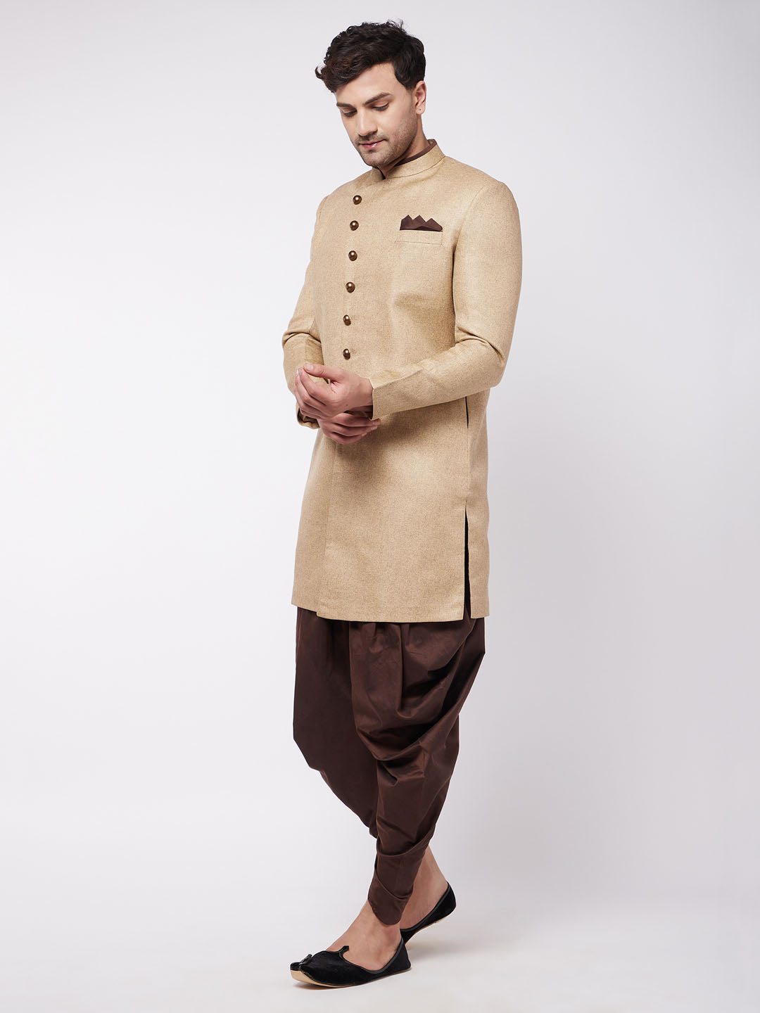 Vastramay Men's Beige And Coffee Brown Jute Cotton Indo Western Set