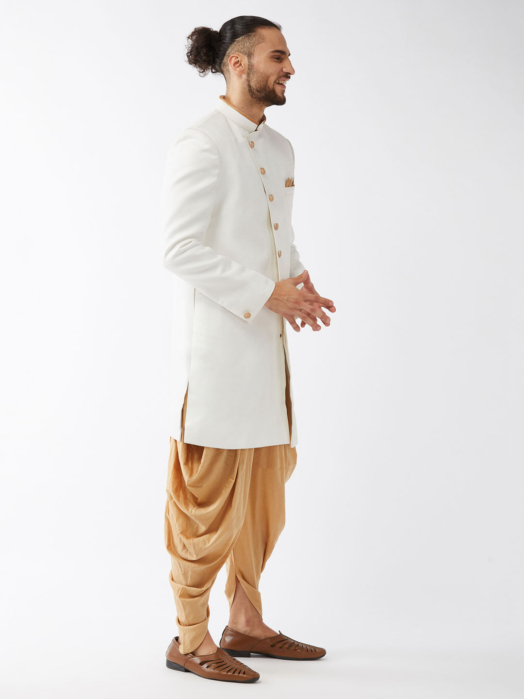 Vastramay Men's White Silk Blend Sherwani Set