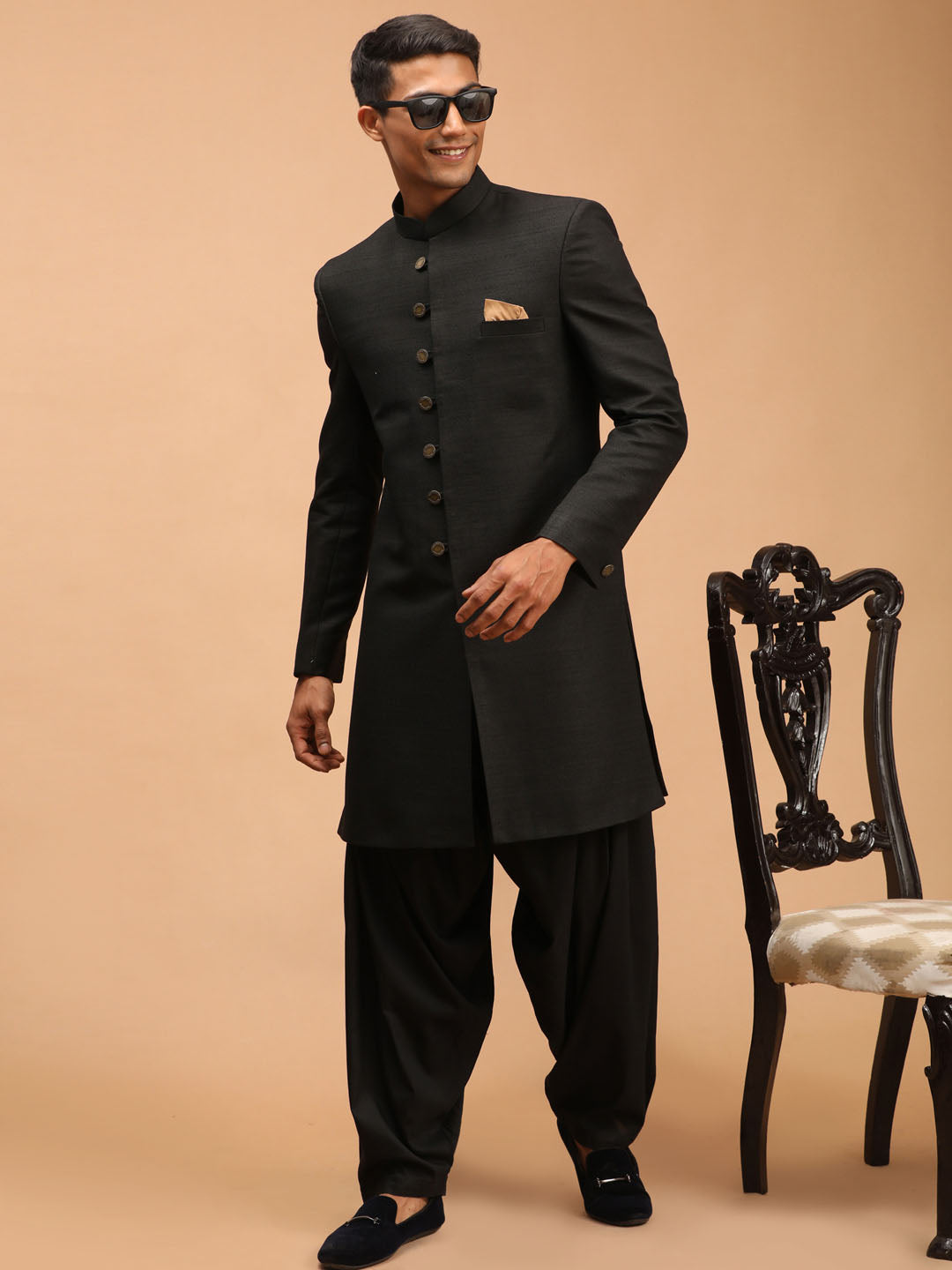Vastramay Men's Black Sherwani Set