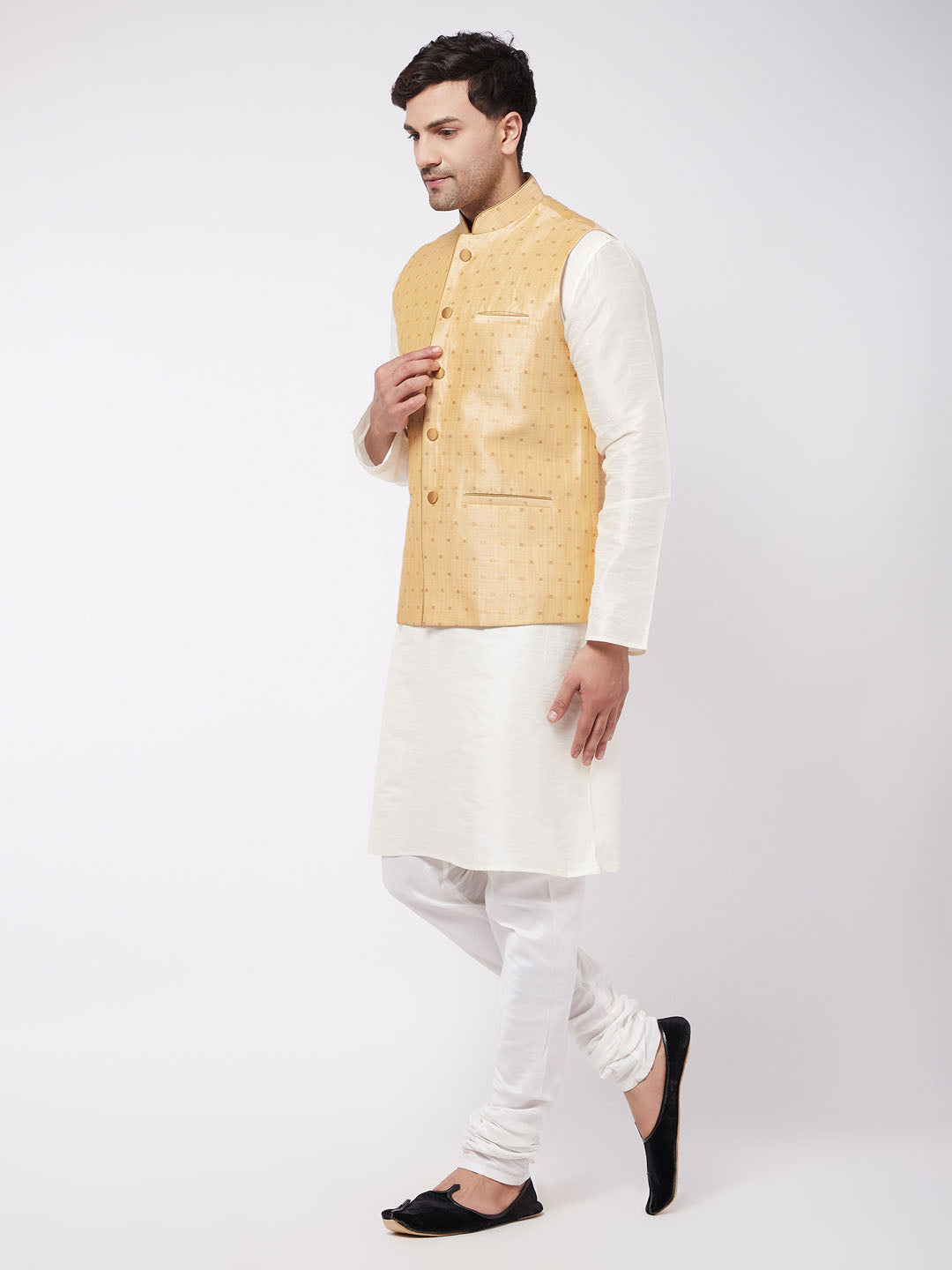 Vastramay Men's Gold Zari Weaved Jacket With Kurta Pyjama Set