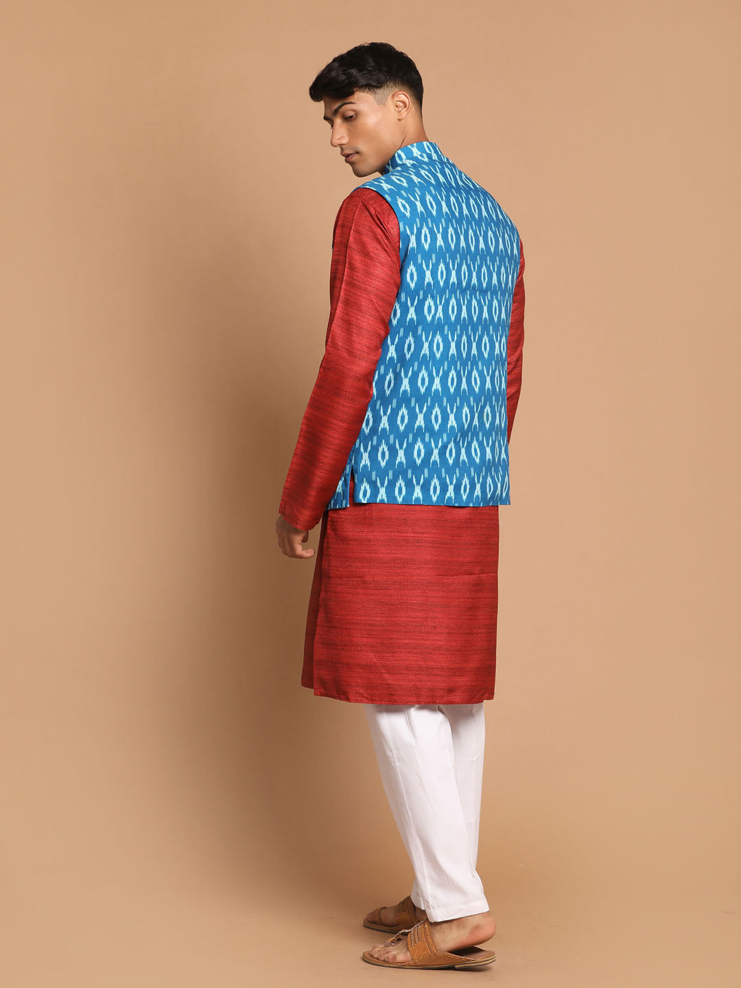 Vastramay mens turquoise cotton nehru jacket with maroon kurta and pant set