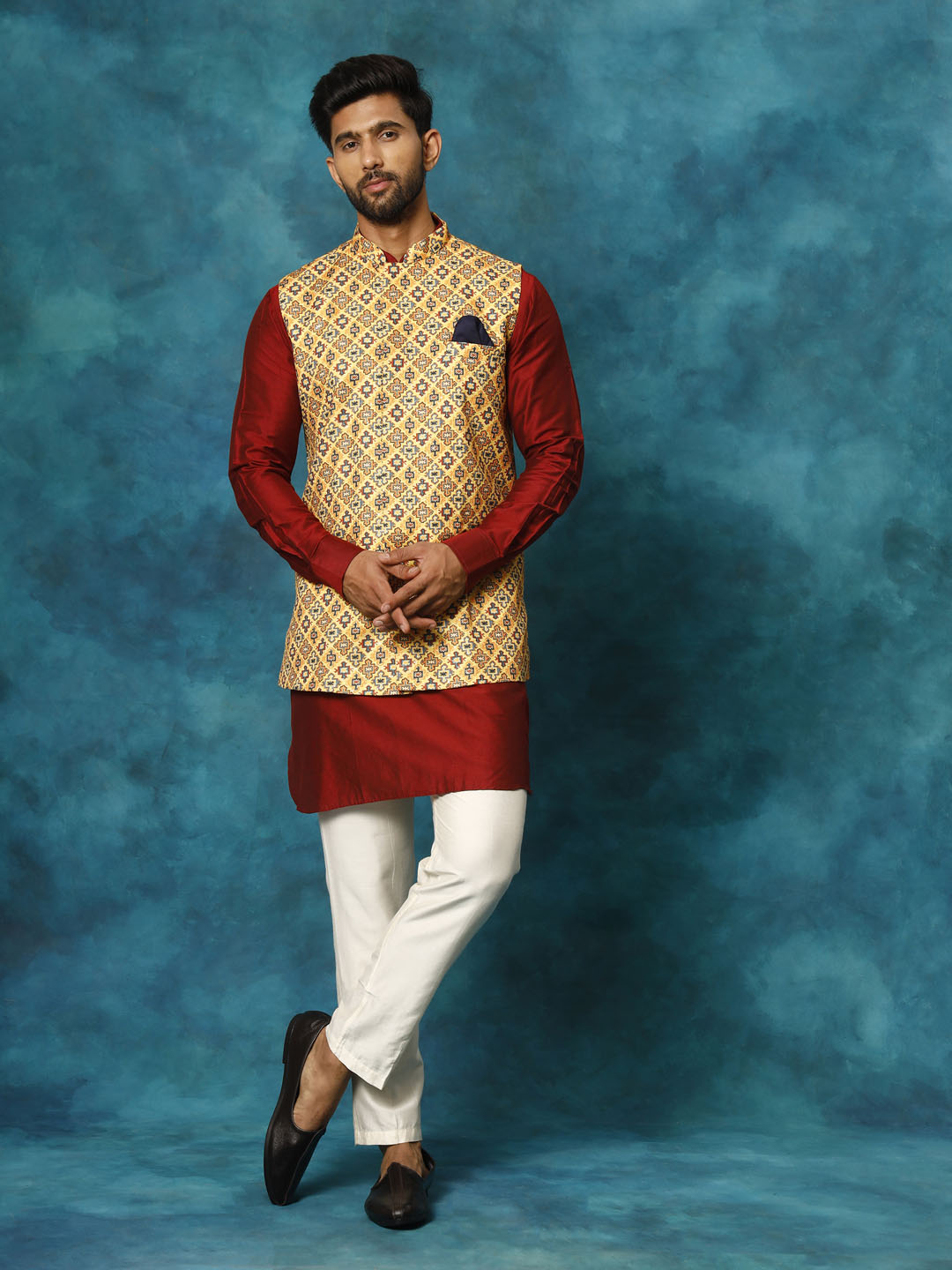 VASTRAMAY Men's Mustard Geometric Printed Nehru Jacket With Curved Kurta And Pant Set