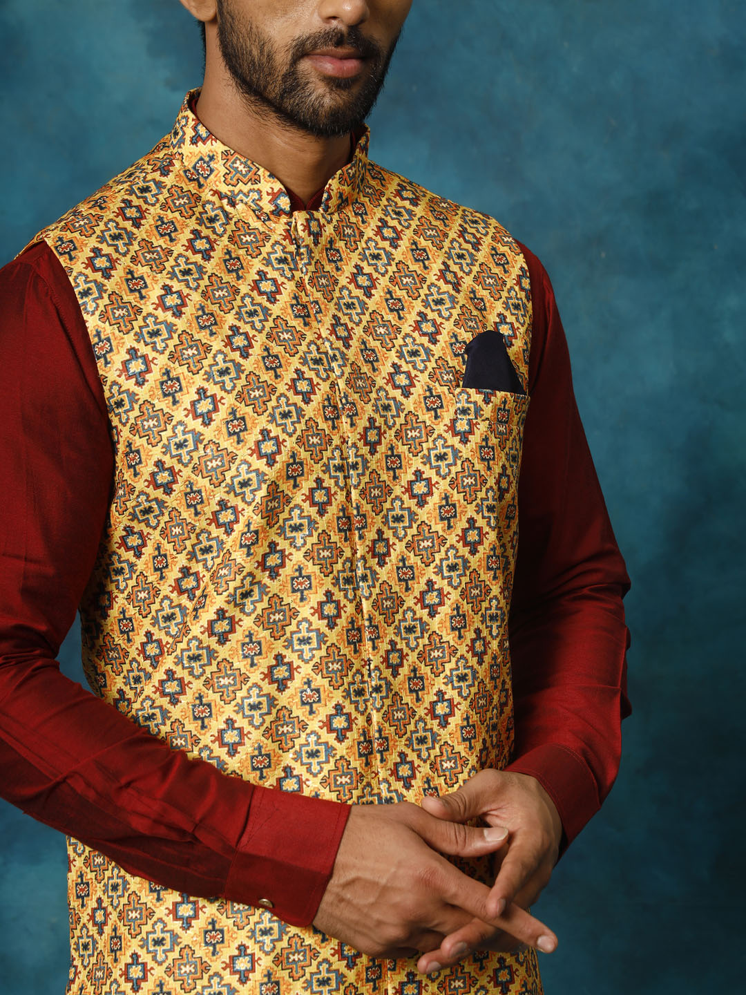 VASTRAMAY Men's Mustard Geometric Printed Nehru Jacket With Curved Kurta And Pant Set