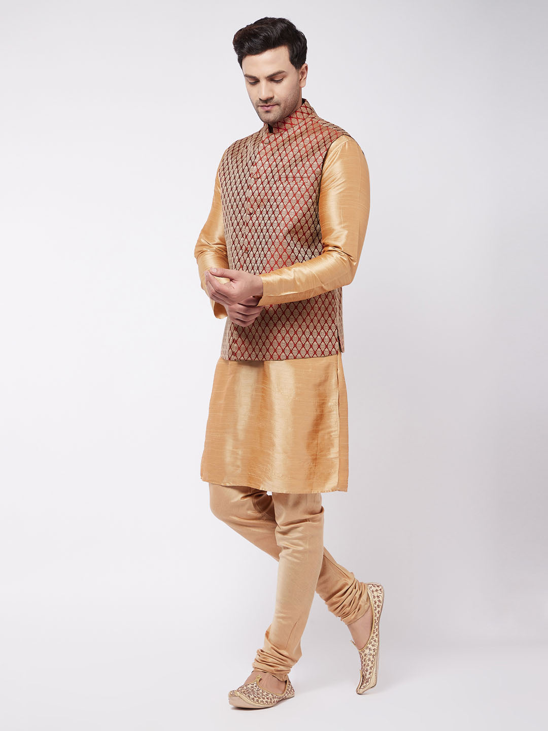 Vastramay Men's Rose Gold Silk Blend Kurta And Pyjama With Maroon Woven Nehru Jacket