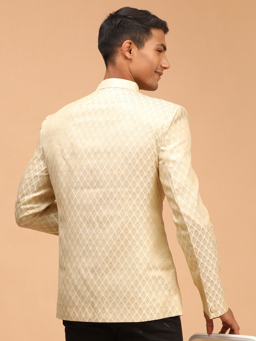 Vastramay mens cream color woven design jodhpuri