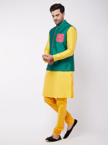 Vastramay Men's Yellow Silk Blend Kurta And Pyjama With Green Embroidered Nehru Jacket