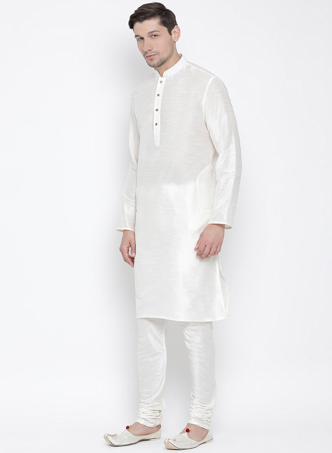 Vastramay Men's White Cotton Silk Blend Kurta and Pyjama Set