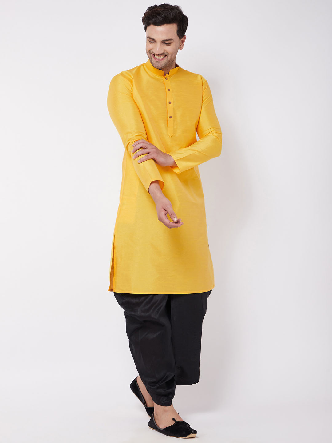 Vastramay Men's Yellow And Black Silk Blend Kurta And Dhoti Set