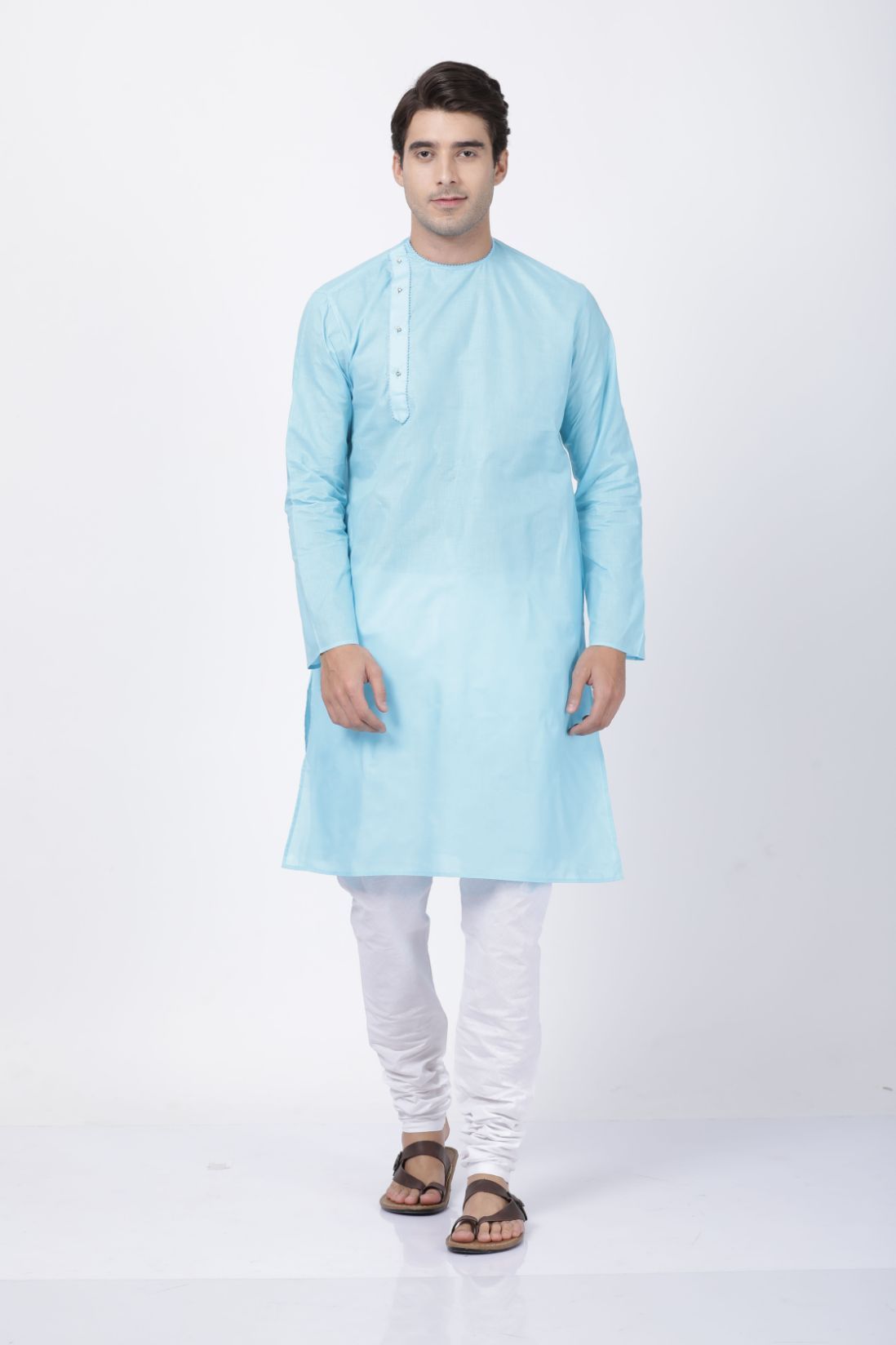 Vastramay Men's Light Blue Cotton Blend Kurta