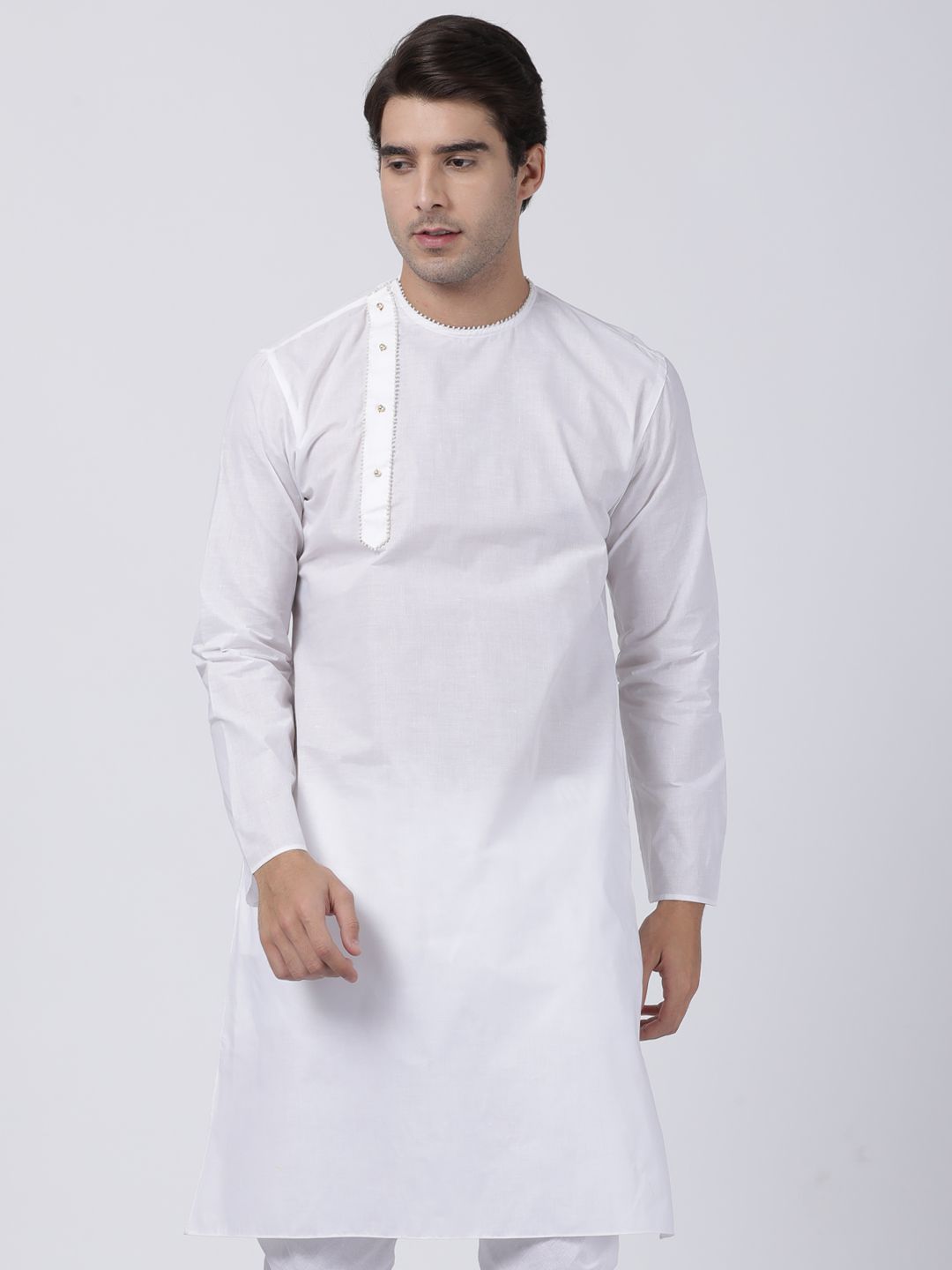 Vastramay Men's White Cotton Blend Kurta