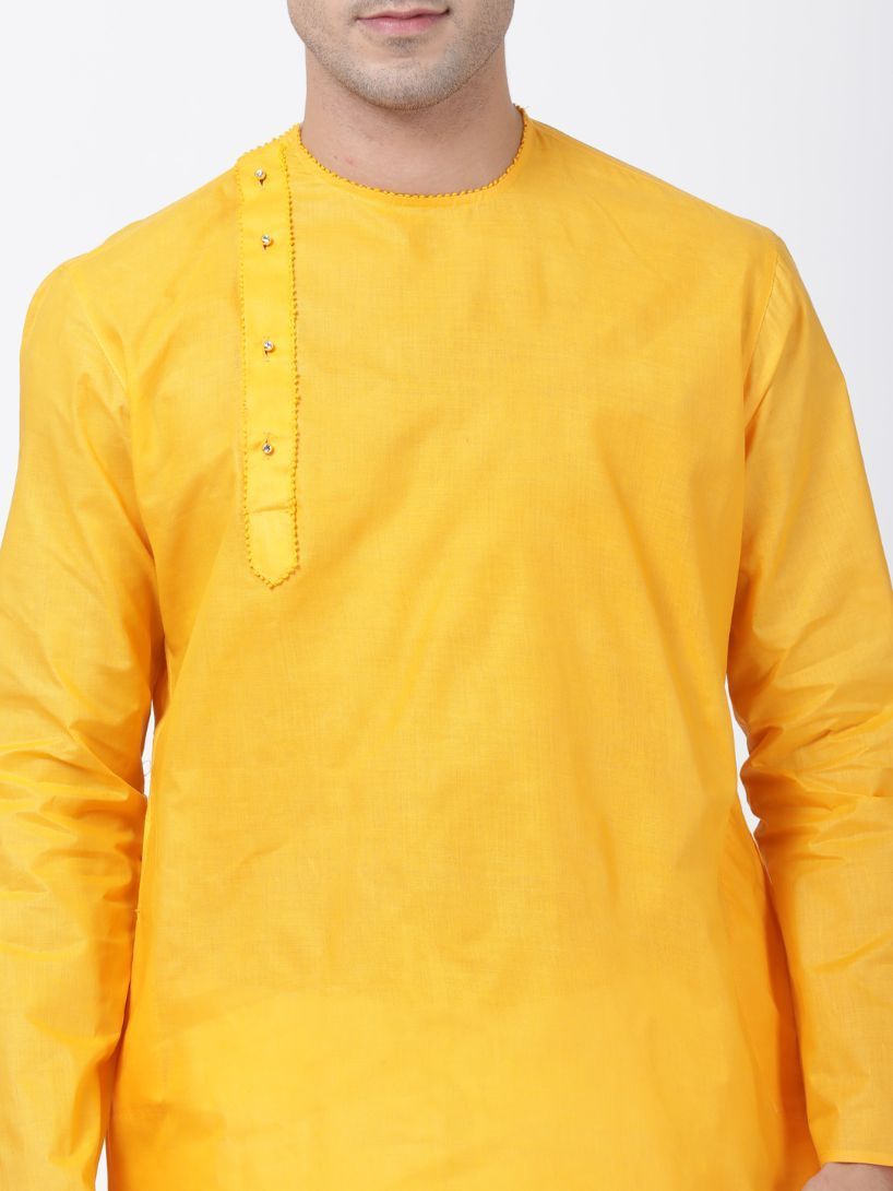 Vastramay Men's Yellow Cotton Blend Kurta