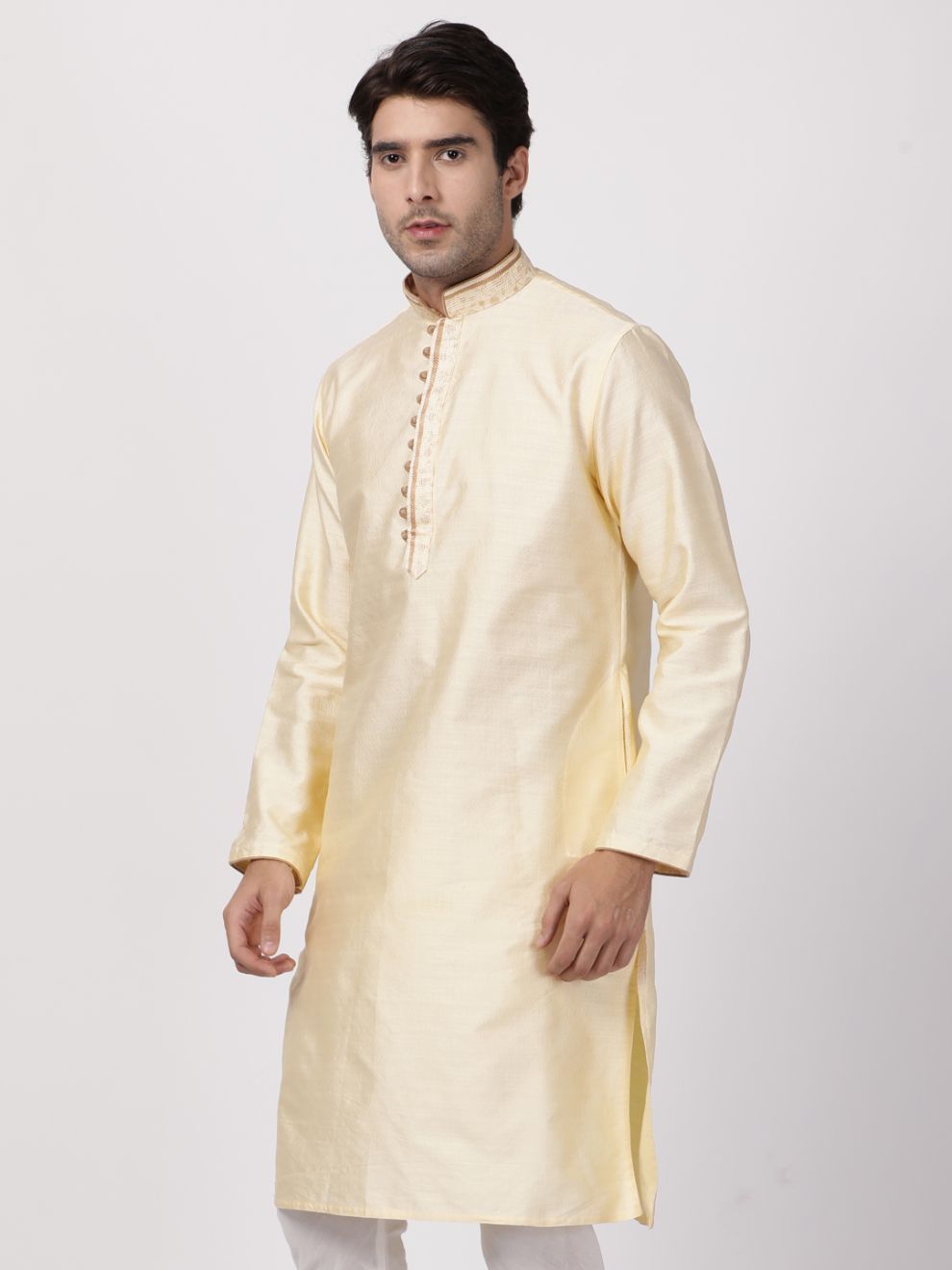 Vastramay Men's Cream Cotton Silk Blend Kurta