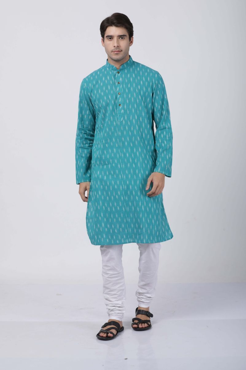 Vastramay Men's Aqua Blue Pure Cotton Kurta