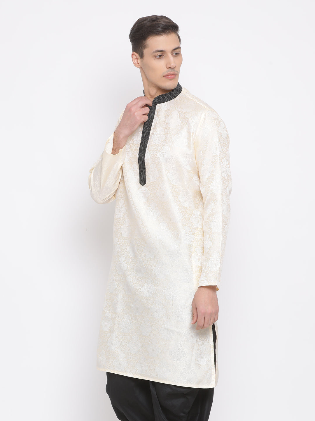 Vastramay Men's Gold Silk Blend Kurta