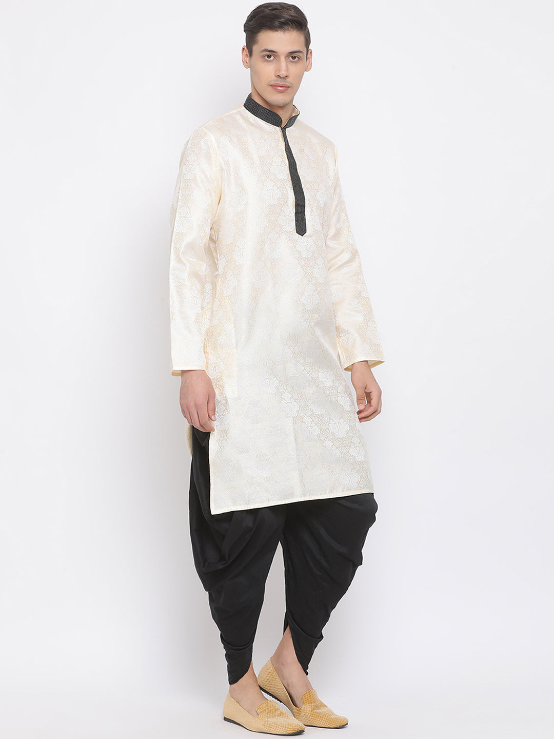 Vastramay Men's Gold Silk Blend Kurta