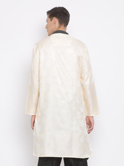 Vastramay Men's Gold Silk Blend Kurta