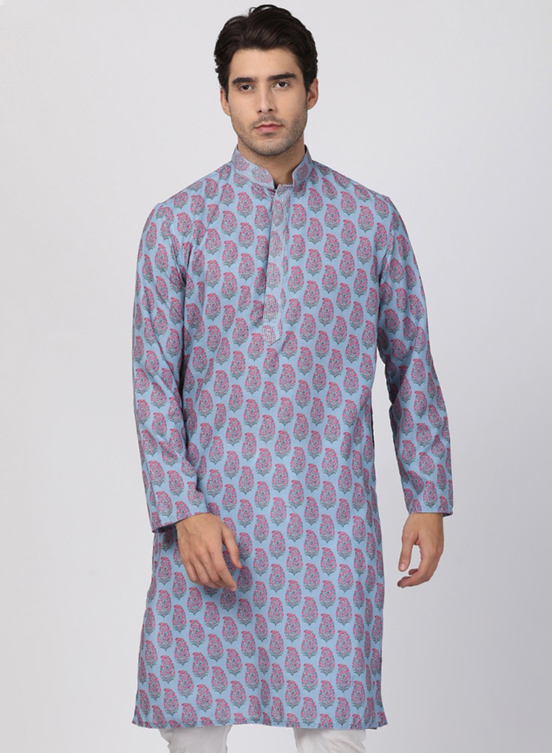 Vastramay Men's Blue and Pink Cotton Blend Kurta