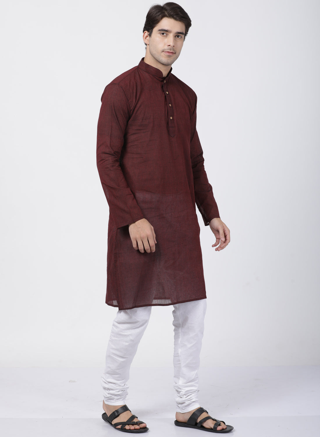 Vastramay Men's Maroon Cotton Handloom Kurta With Pyjama Set