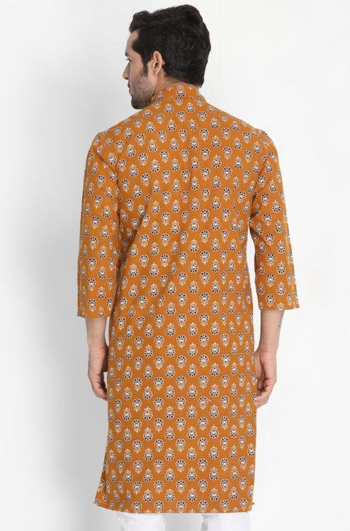 Vastramay Men's Yellow Cotton Blend Kurta