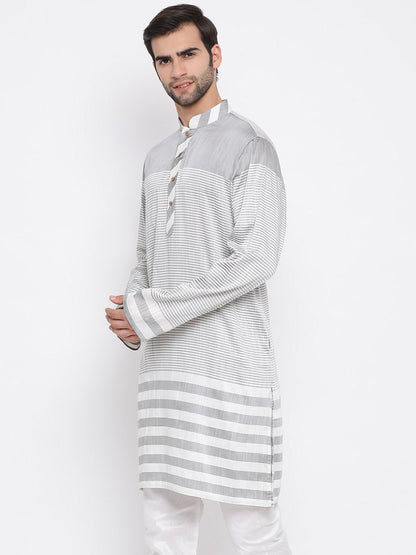 Vastramay Men's Grey Cotton Blend Kurta