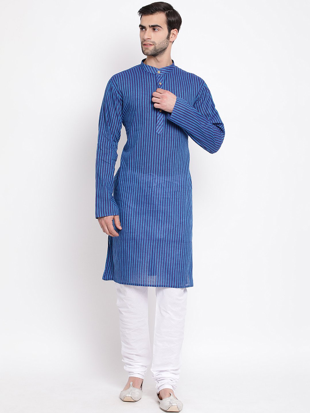 Vastramay Men's Blue Pure Cotton Kurta and Pyjama Set