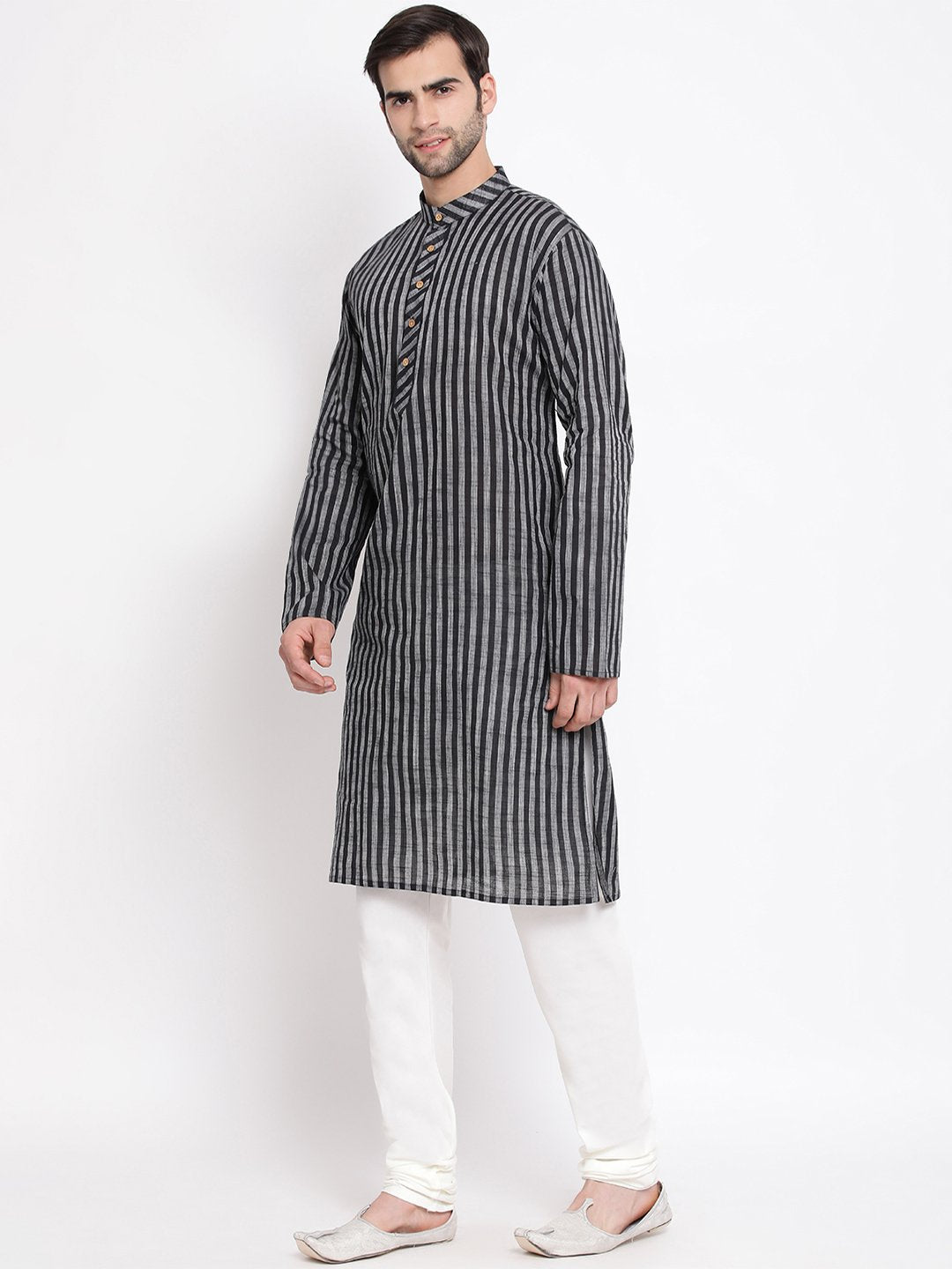 Vastramay Men's Black Pure Cotton Kurta and Pyjama Set