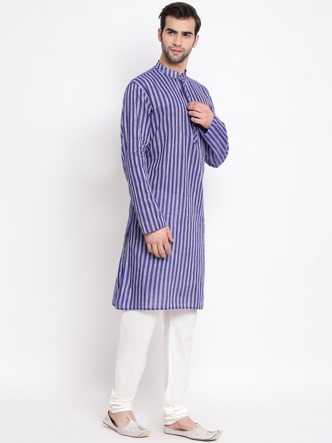 Vastramay Men's Blue Pure Cotton Kurta and Pyjama Set